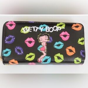 Betty Boop Black and Colorful Lips‎ Design Wallet NWT